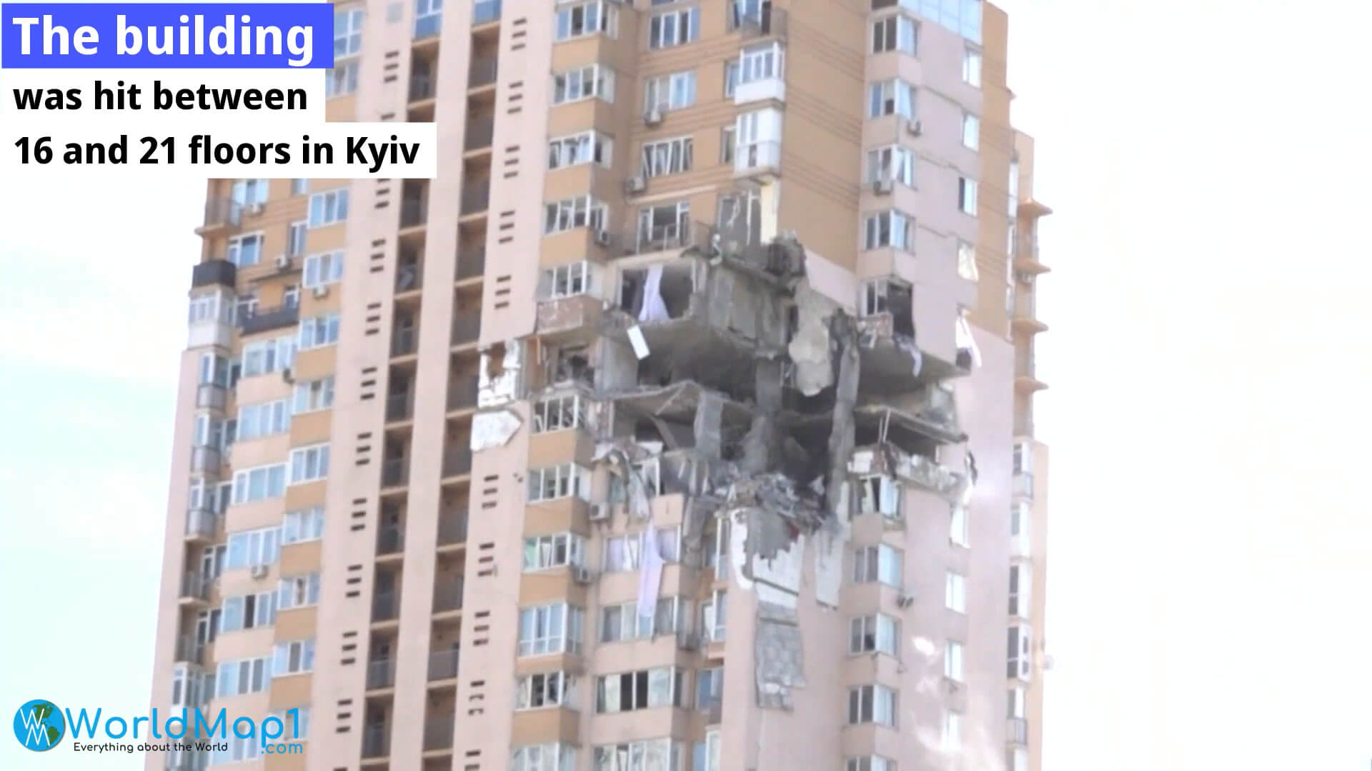 The Building was hit by Russian in Kyiv